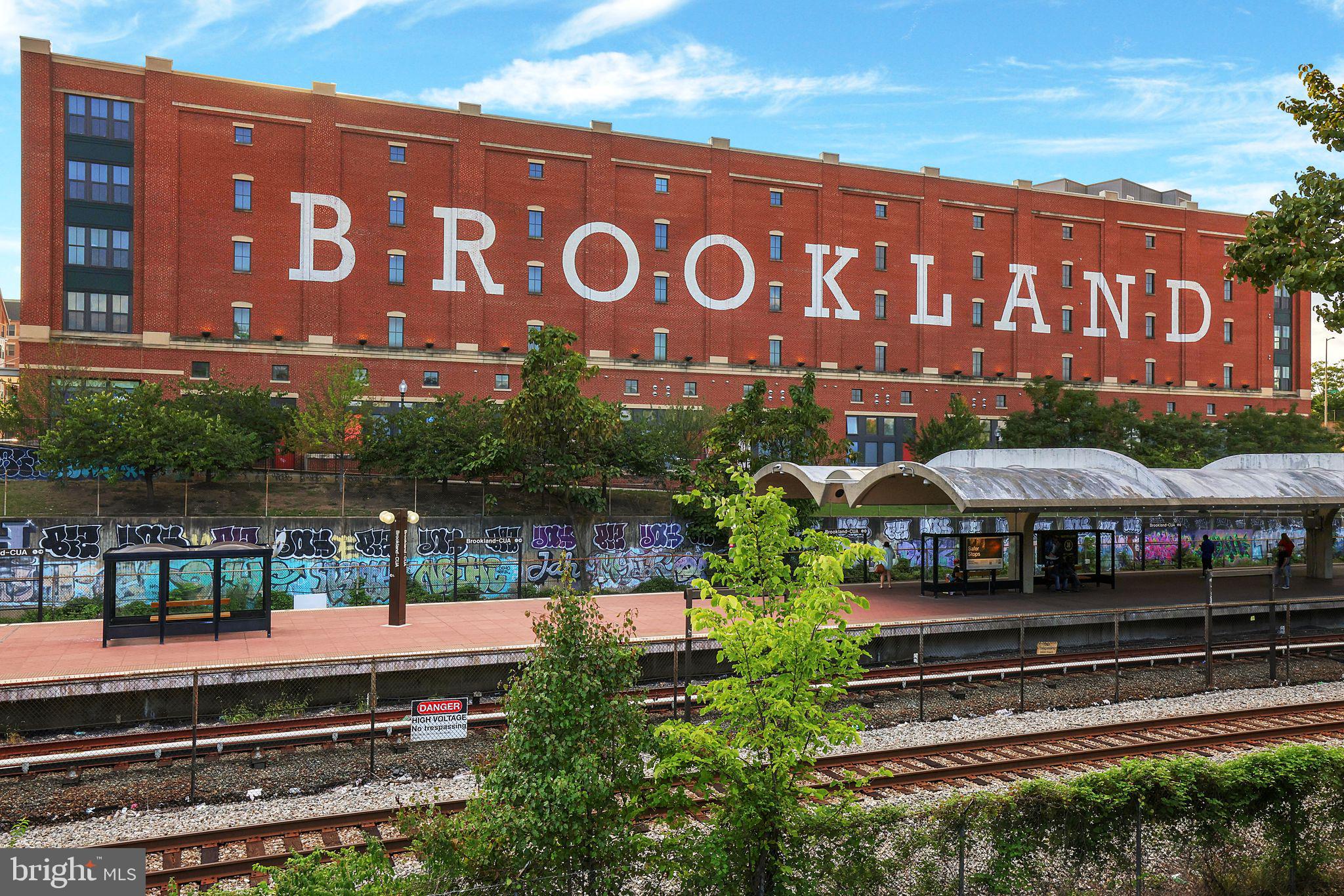 3210 8TH STREET NE 1