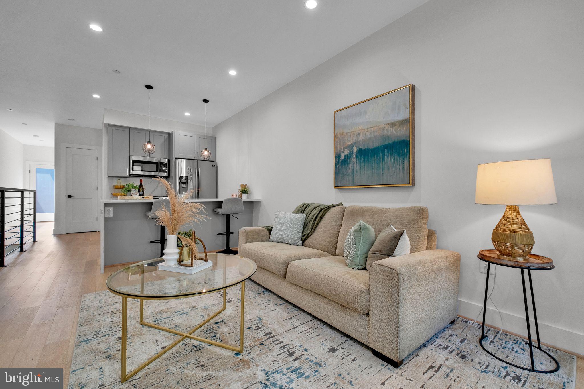 3210 8TH STREET NE 1