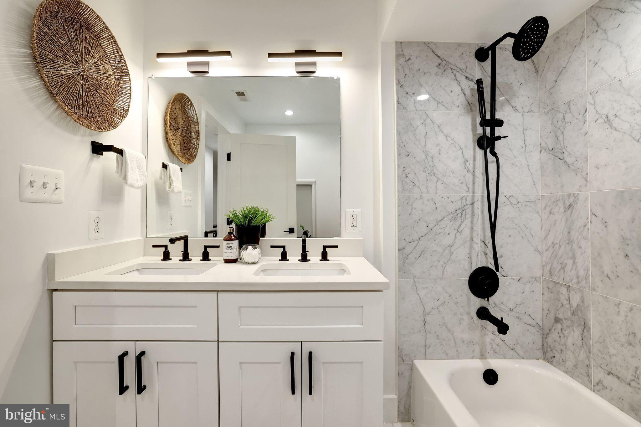 3210 8TH STREET NE 1