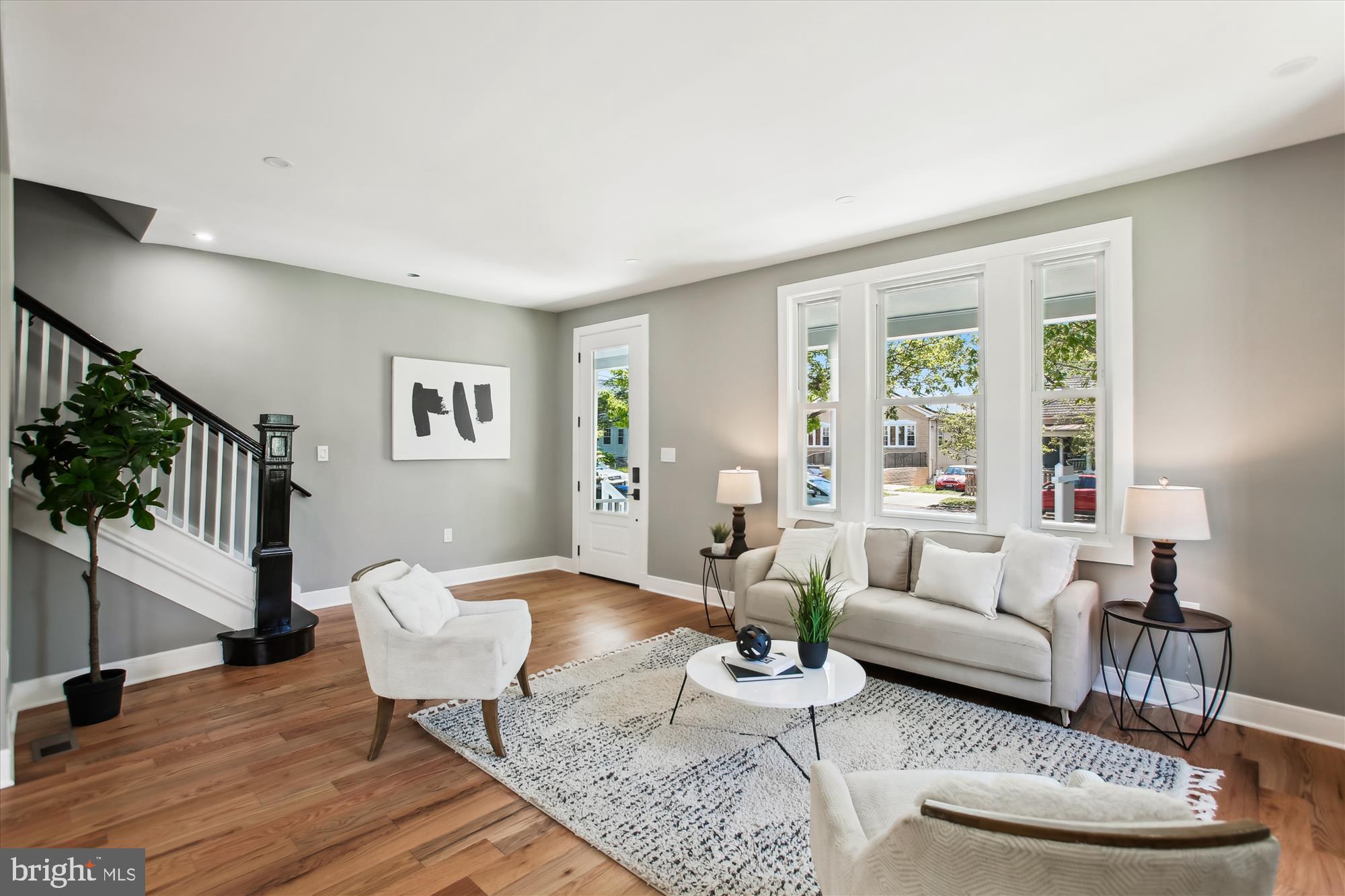 1014 KEARNY STREET NE