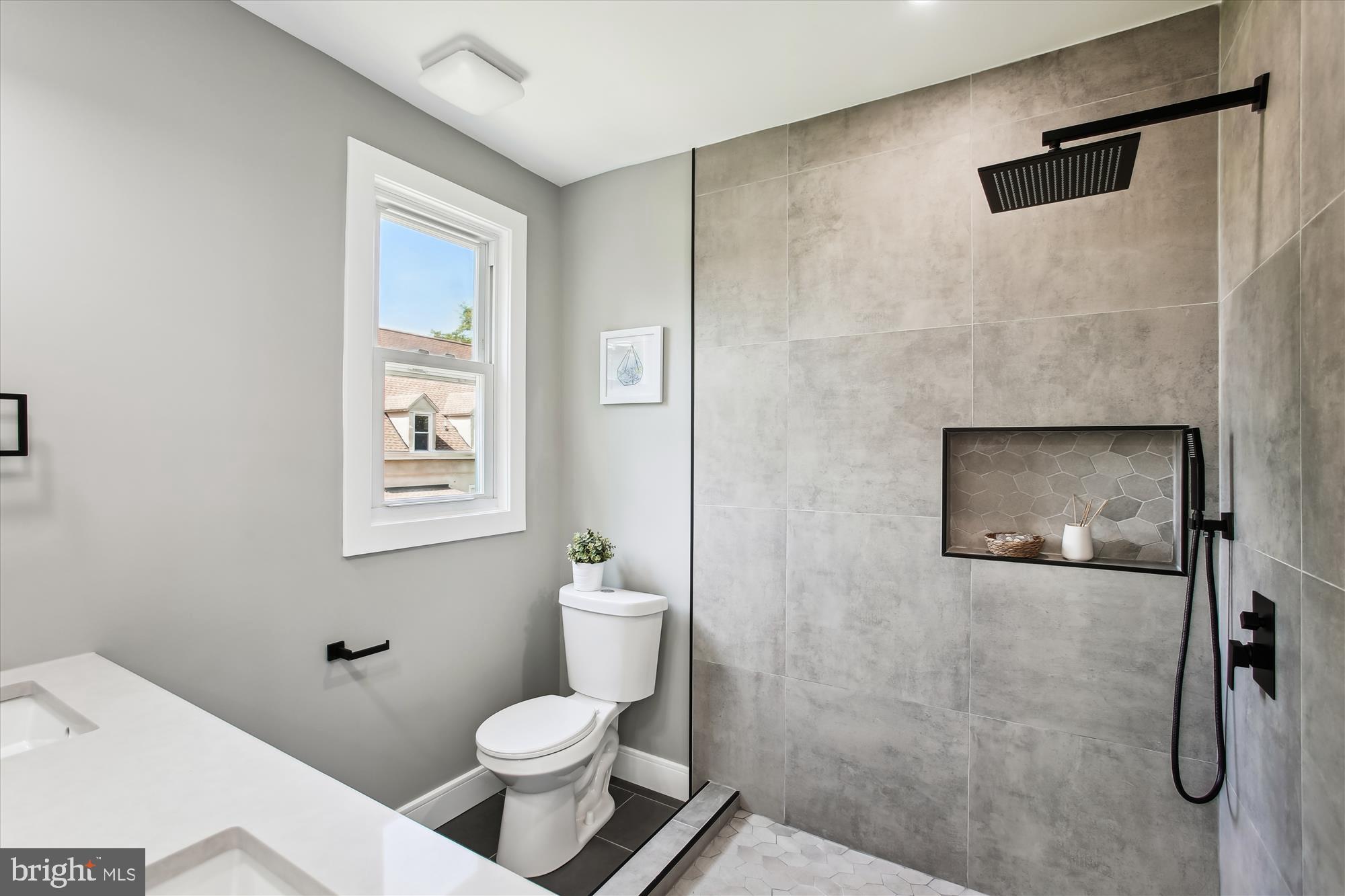 1014 KEARNY STREET NE