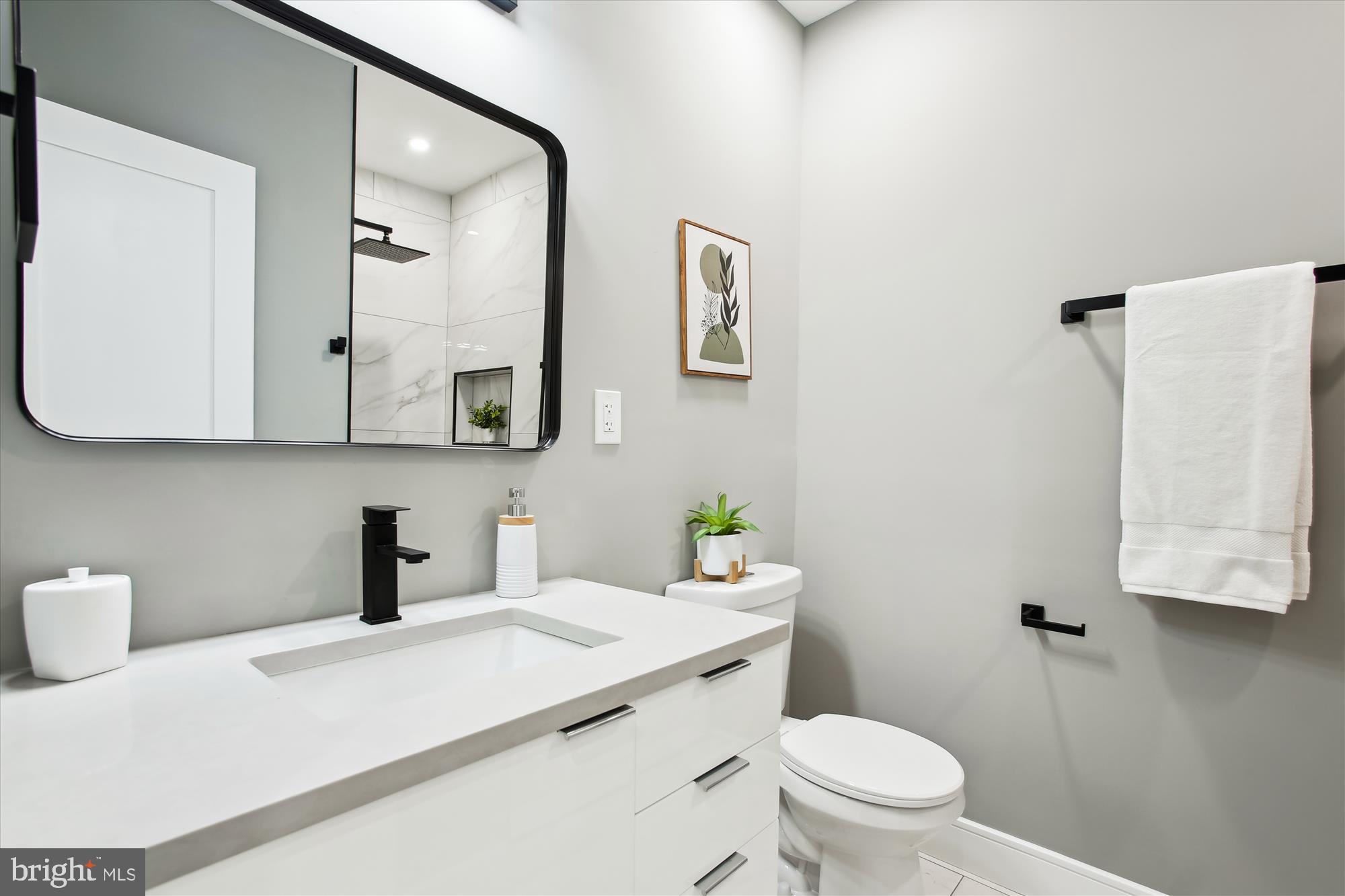 1014 KEARNY STREET NE