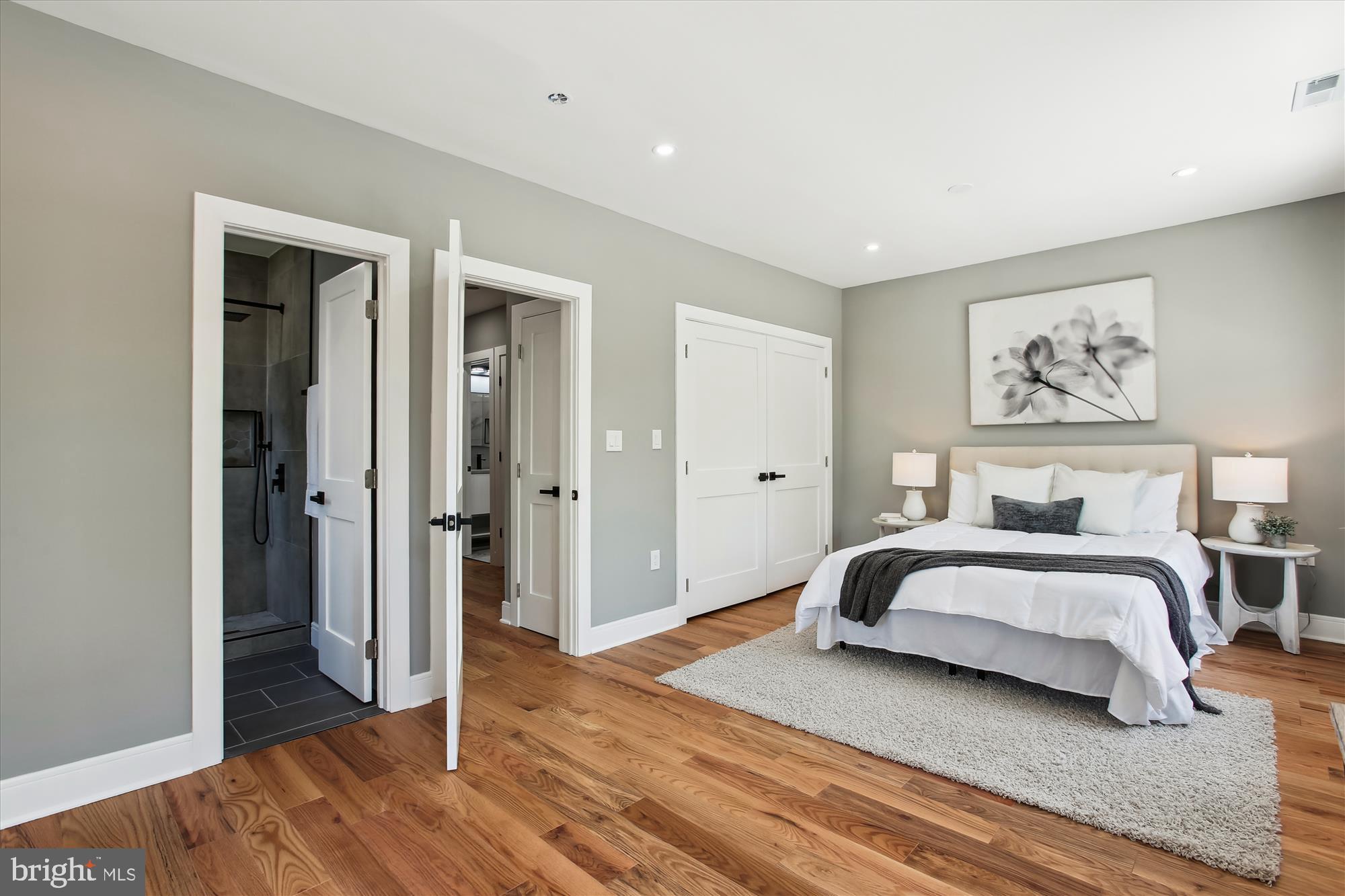 1014 KEARNY STREET NE