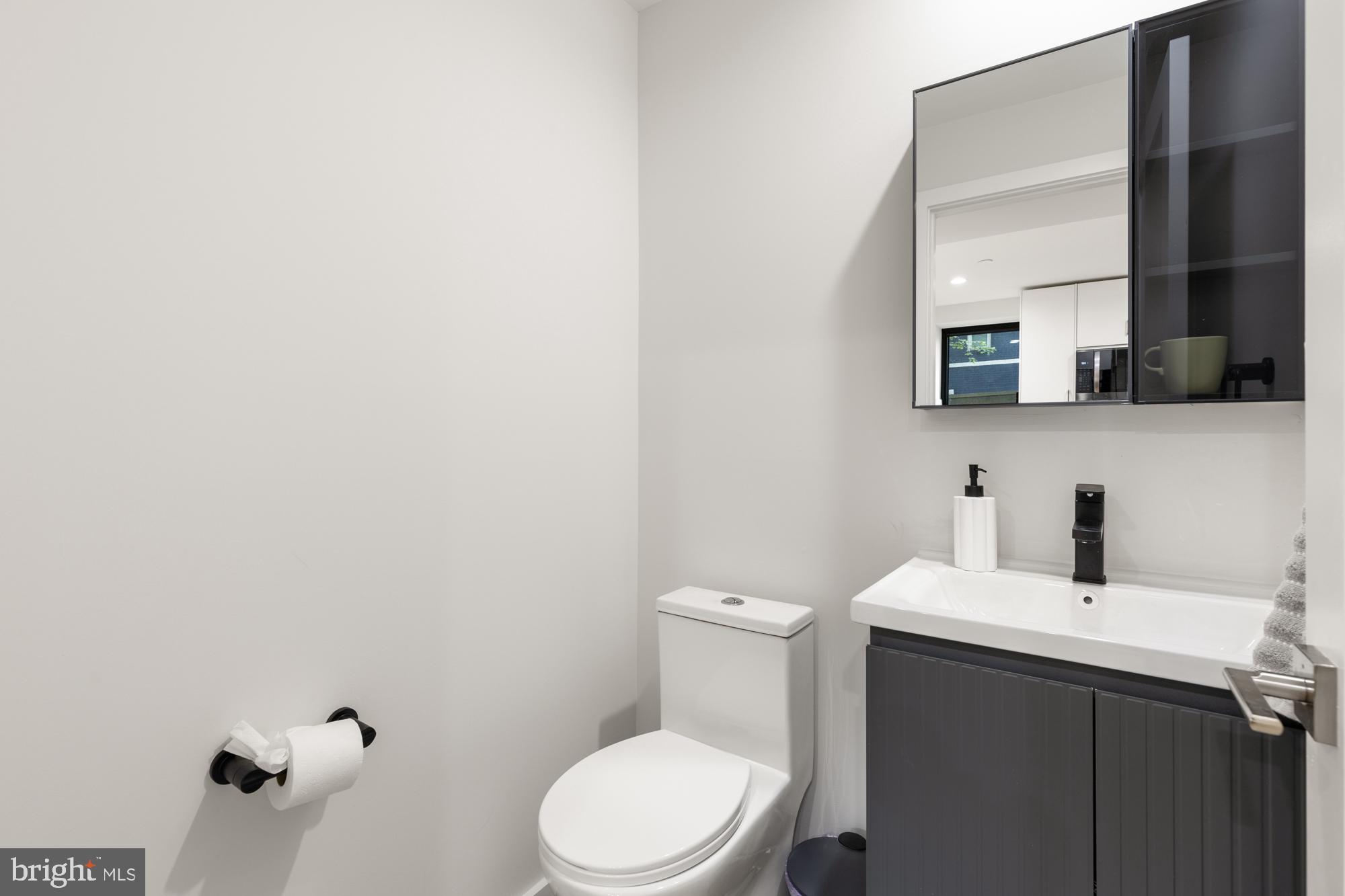 1146 16TH STREET NE A