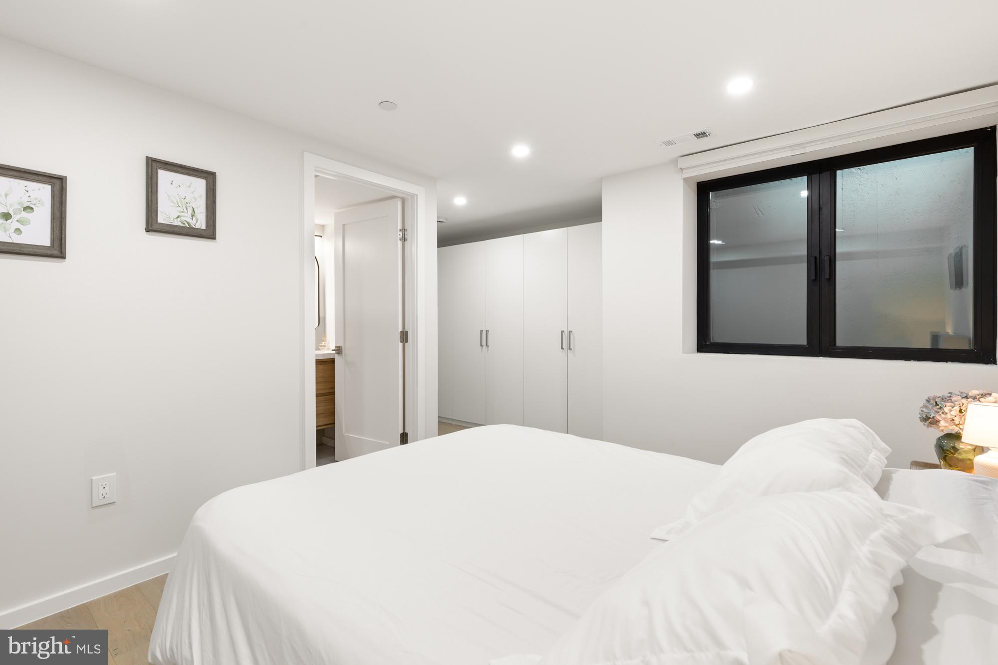 1146 16TH STREET NE A