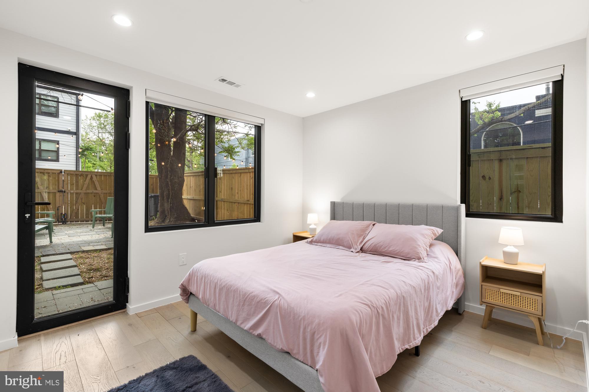 1146 16TH STREET NE A