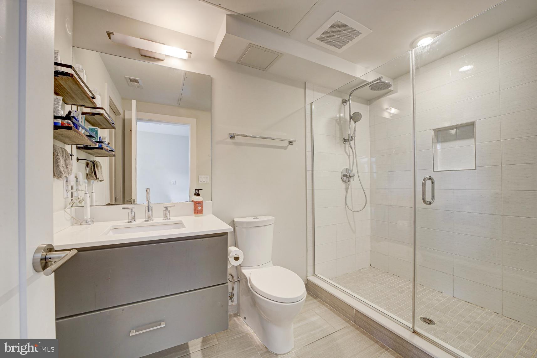 2337 CHAMPLAIN STREET NW 104