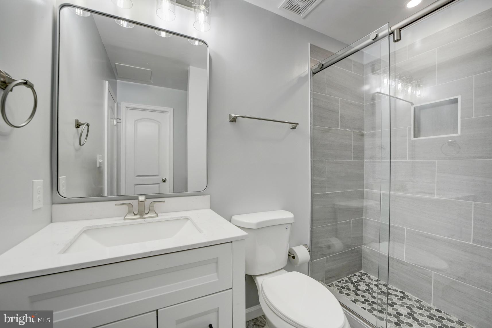 832 19TH STREET NE C