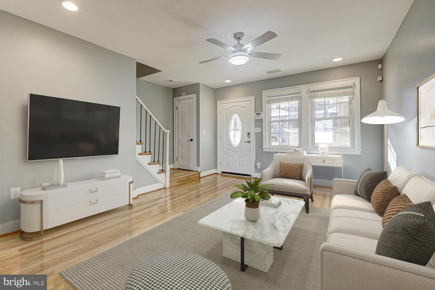 3958 BLAINE STREET NE