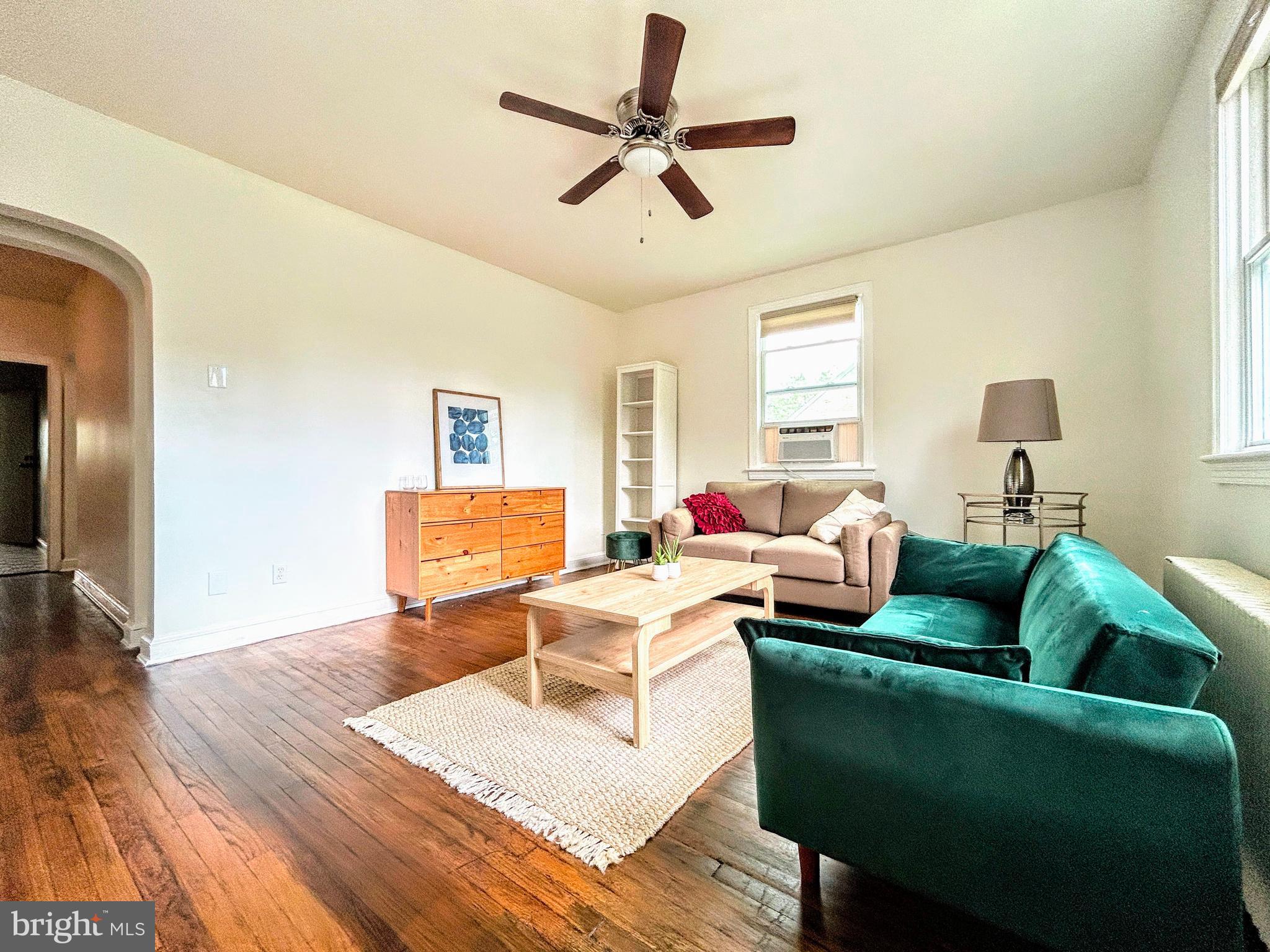 446 MELLON STREET SE 4