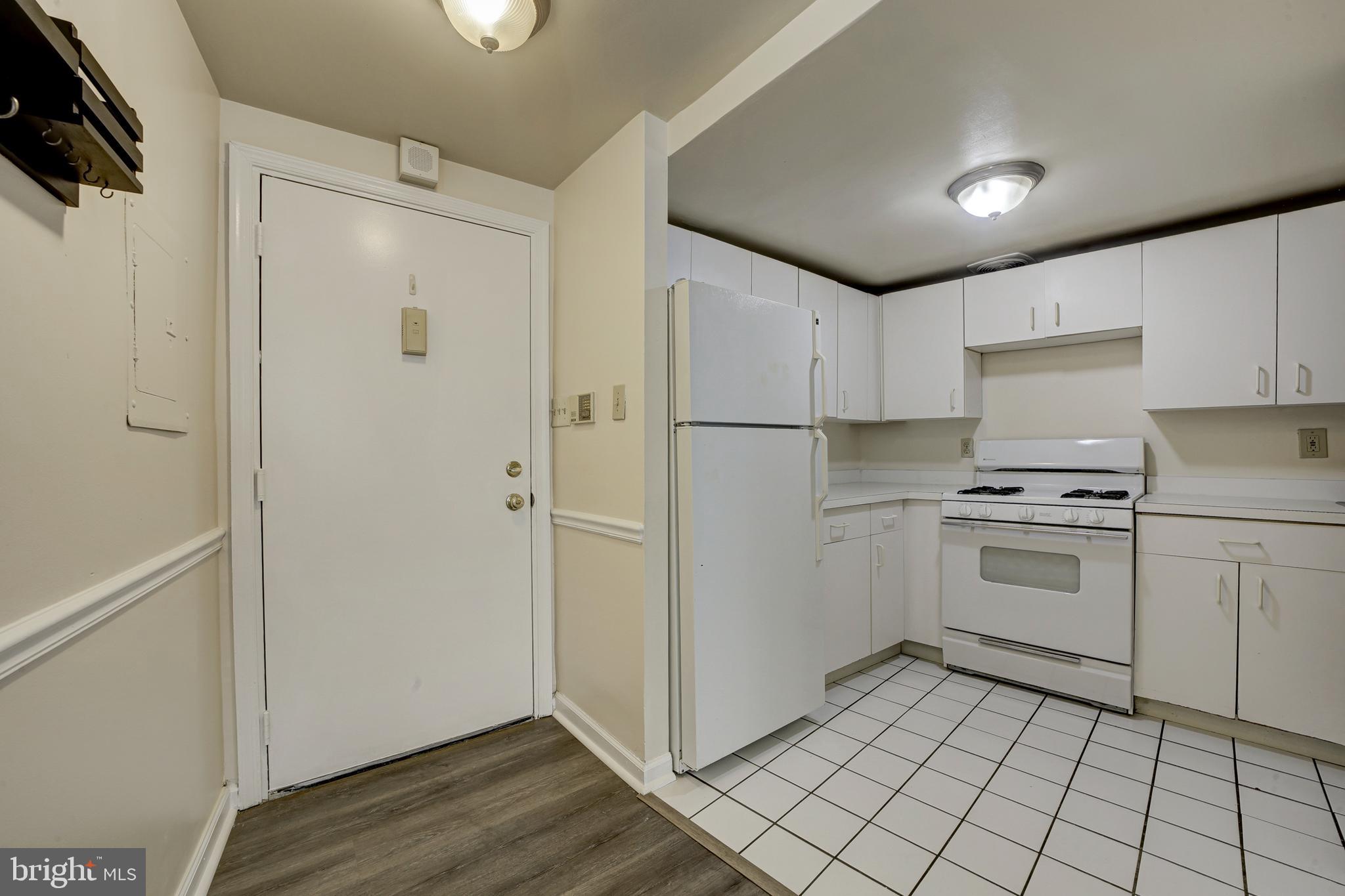 1239 VERMONT AVENUE NW 104