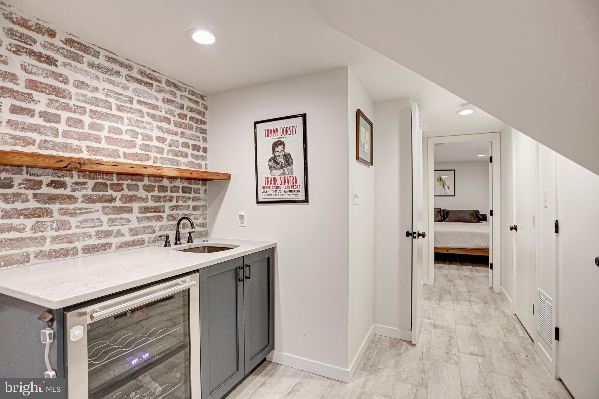 604 TENNESSEE AVENUE NE