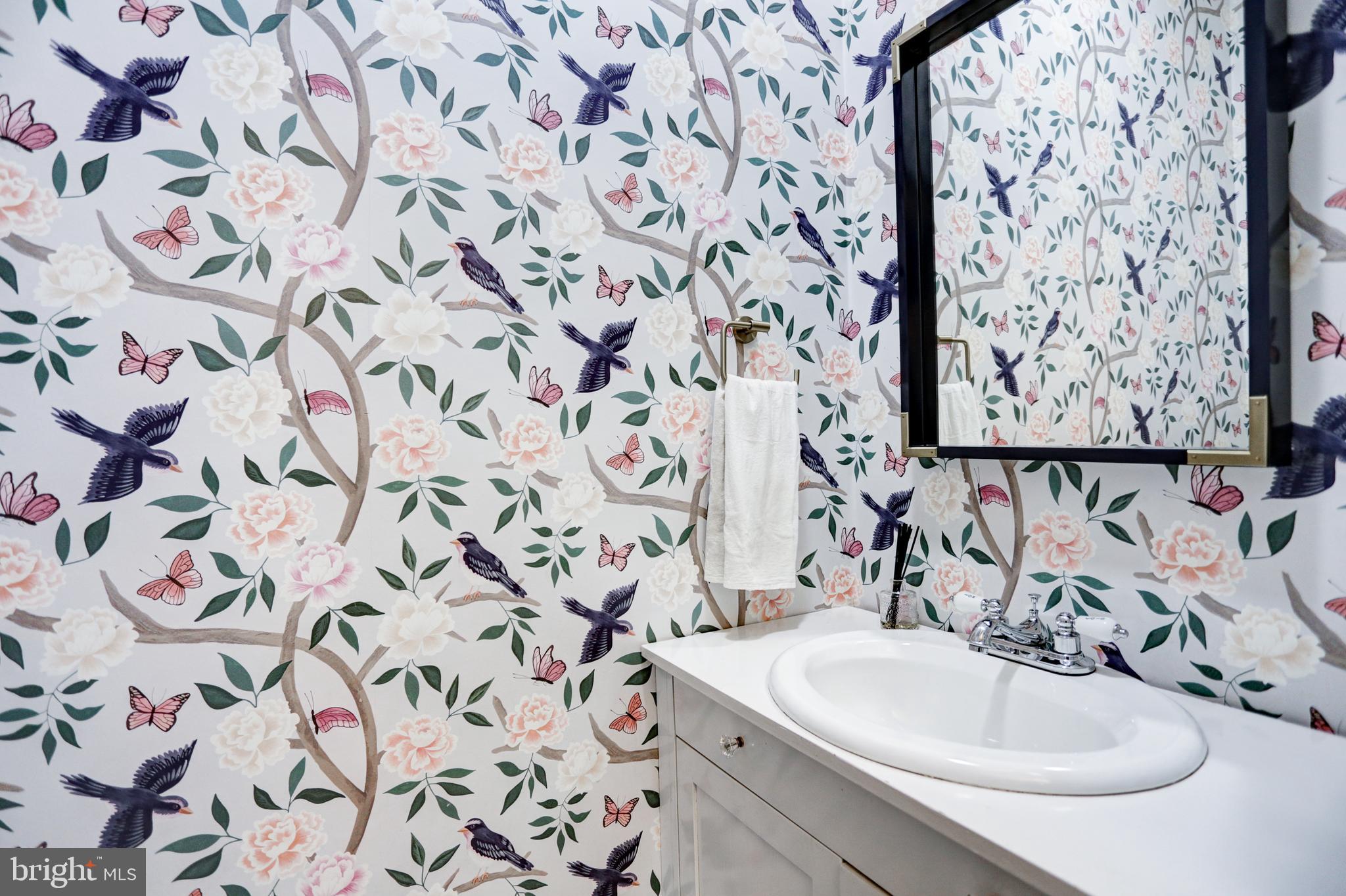 604 TENNESSEE AVENUE NE