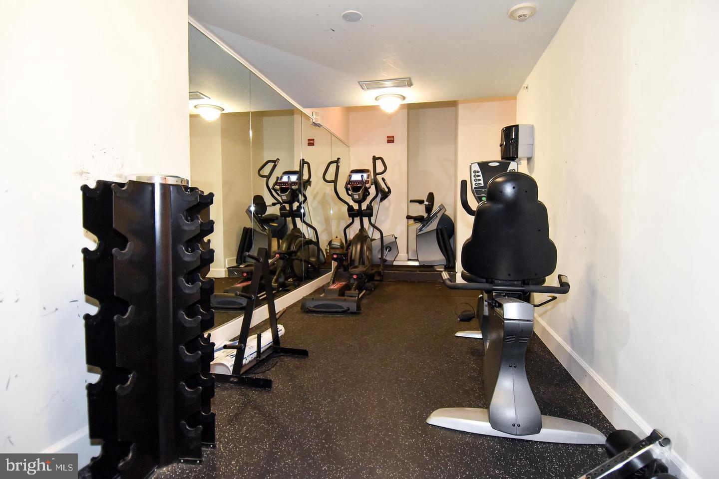 2022 FLAGLER PLACE NW F102