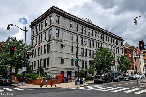 2300 18TH STREET NW 308