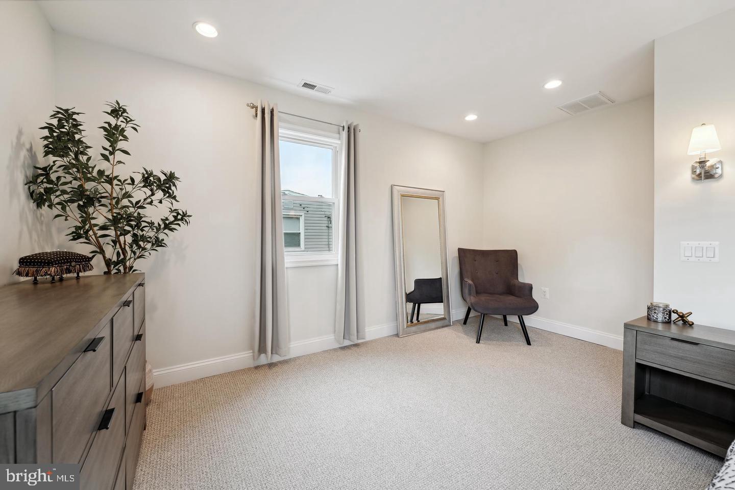 2300 18TH STREET NW 308