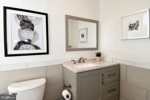 2300 18TH STREET NW 308