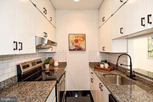 2300 18TH STREET NW 308