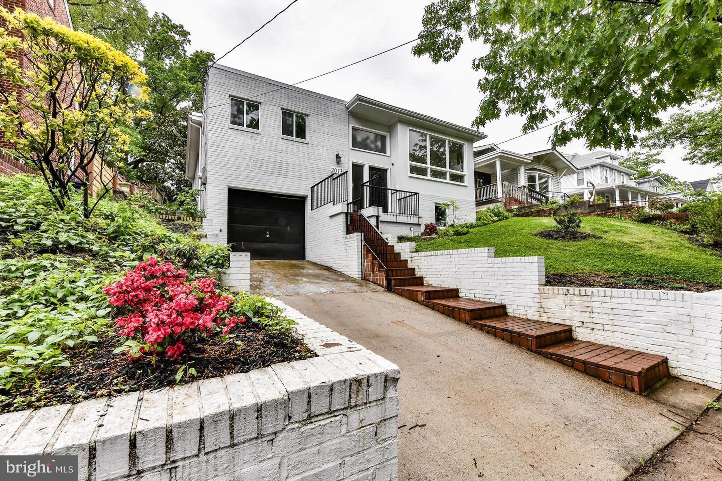 2013 FRANKLIN STREET NE