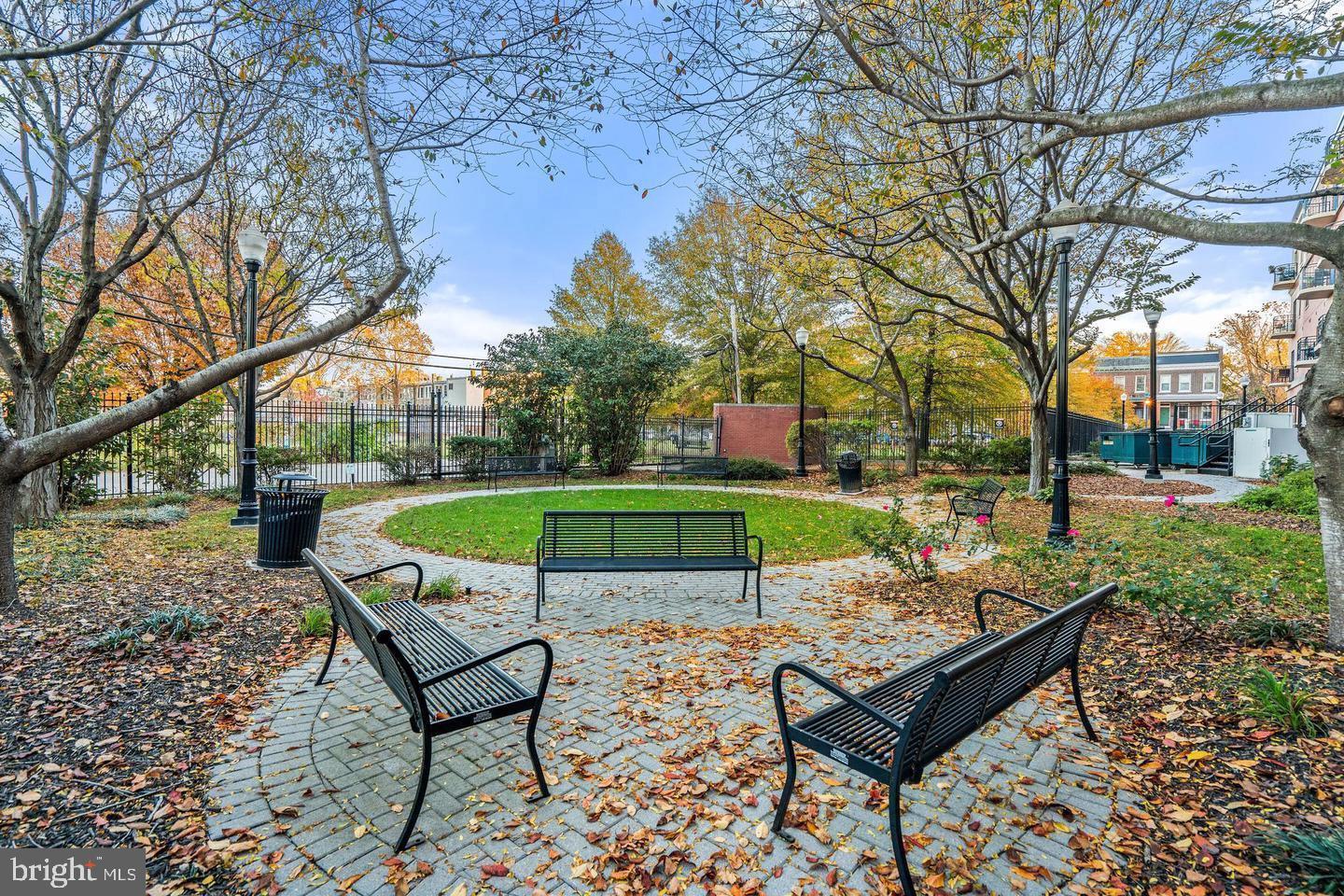 401 13TH STREET NE 403