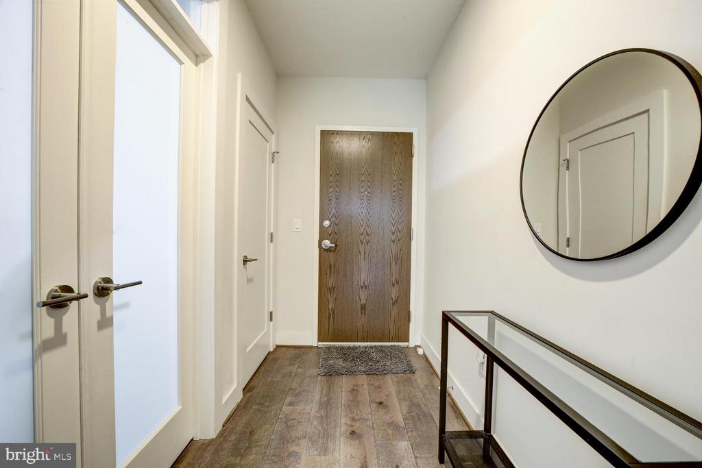 2337 CHAMPLAIN STREET NW Unit: 104