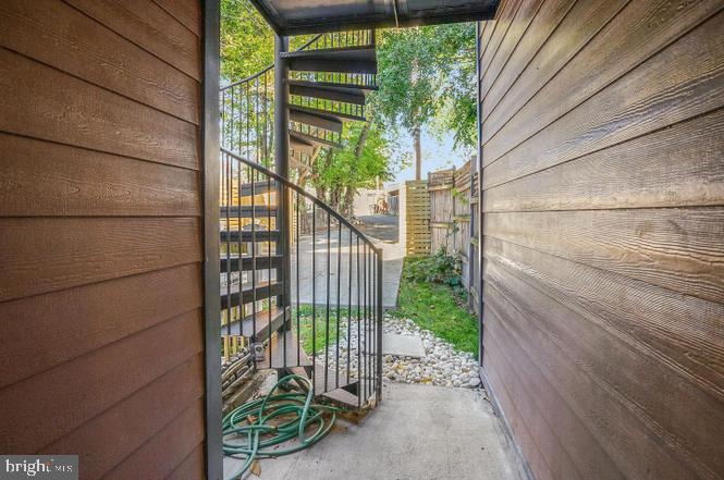 1311 SPRING ROAD NW Unit: 1