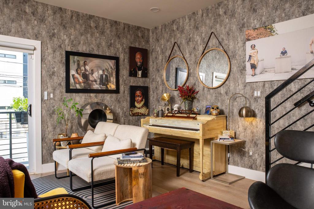 1626 K STREET NE Unit: B