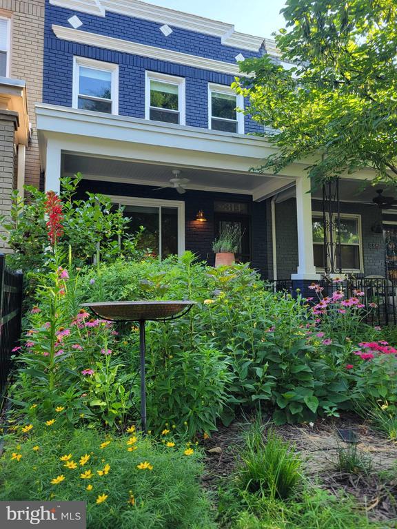 314 BRYANT STREET NE