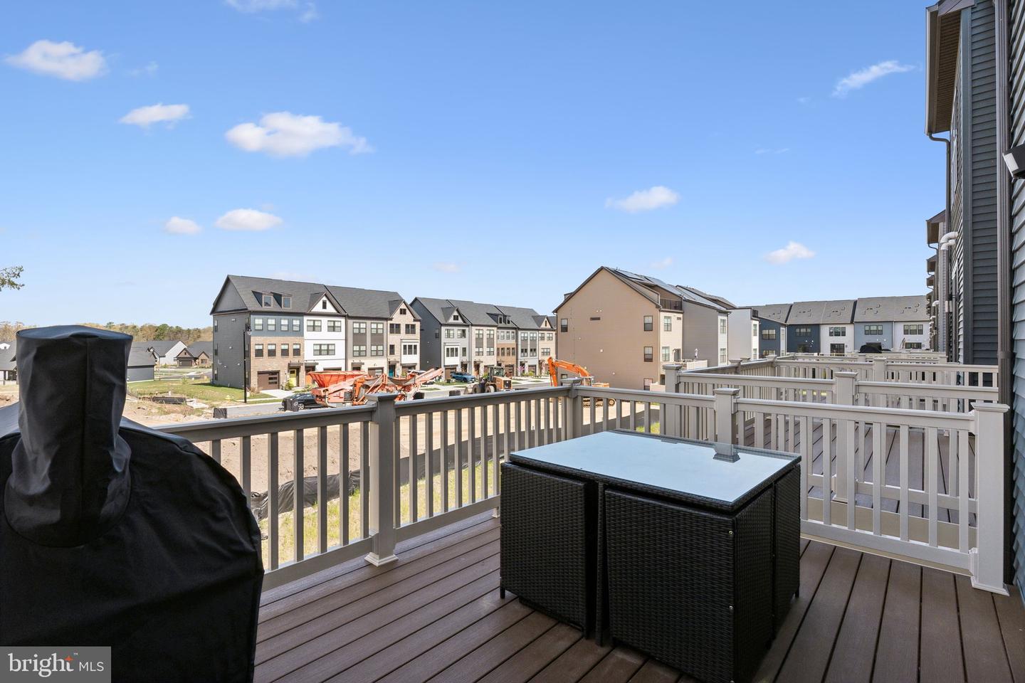 7828 Yona Ct
