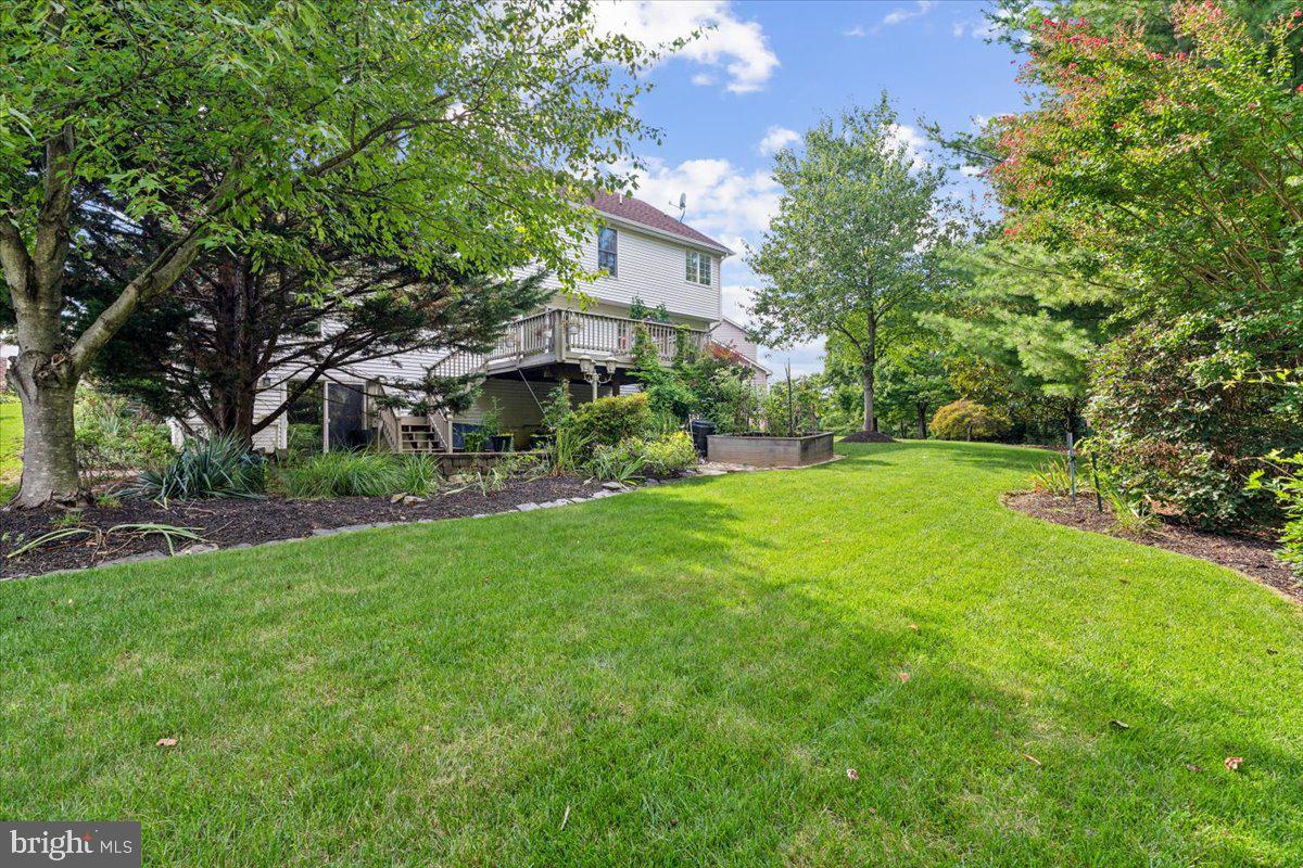 1037 Lindfield Dr