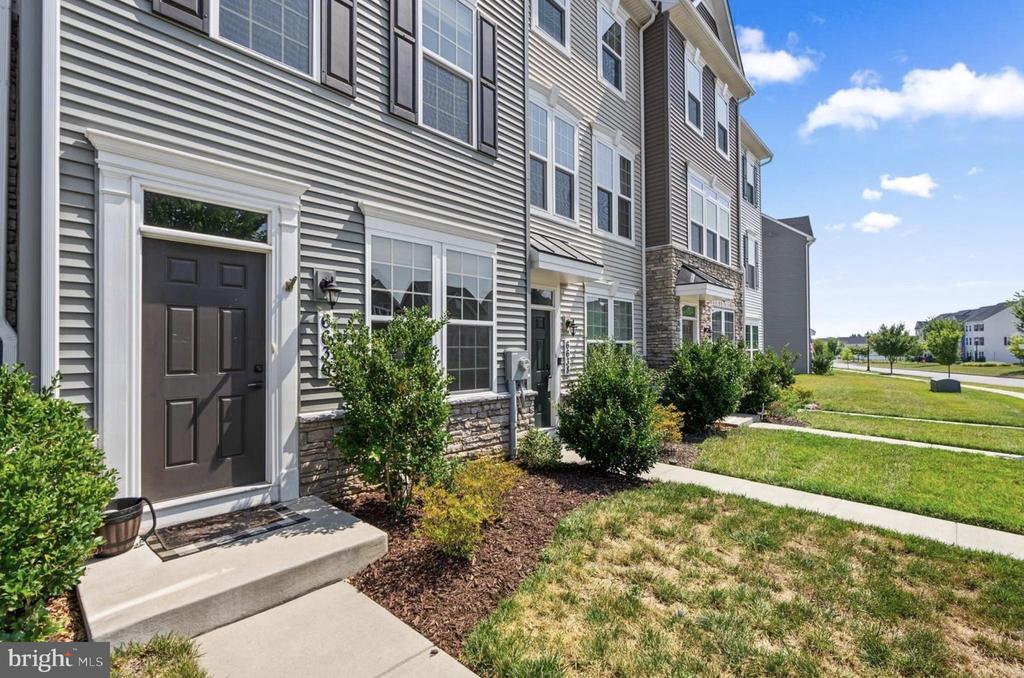 6636 BALLENGER RUN BOULEVARD