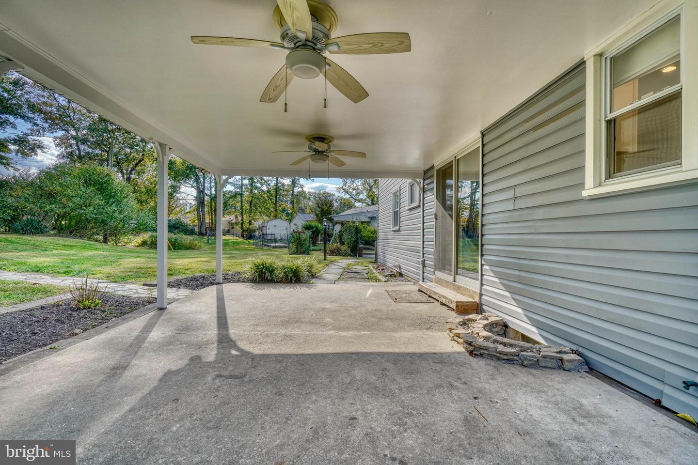 4809 Rollingtop Rd