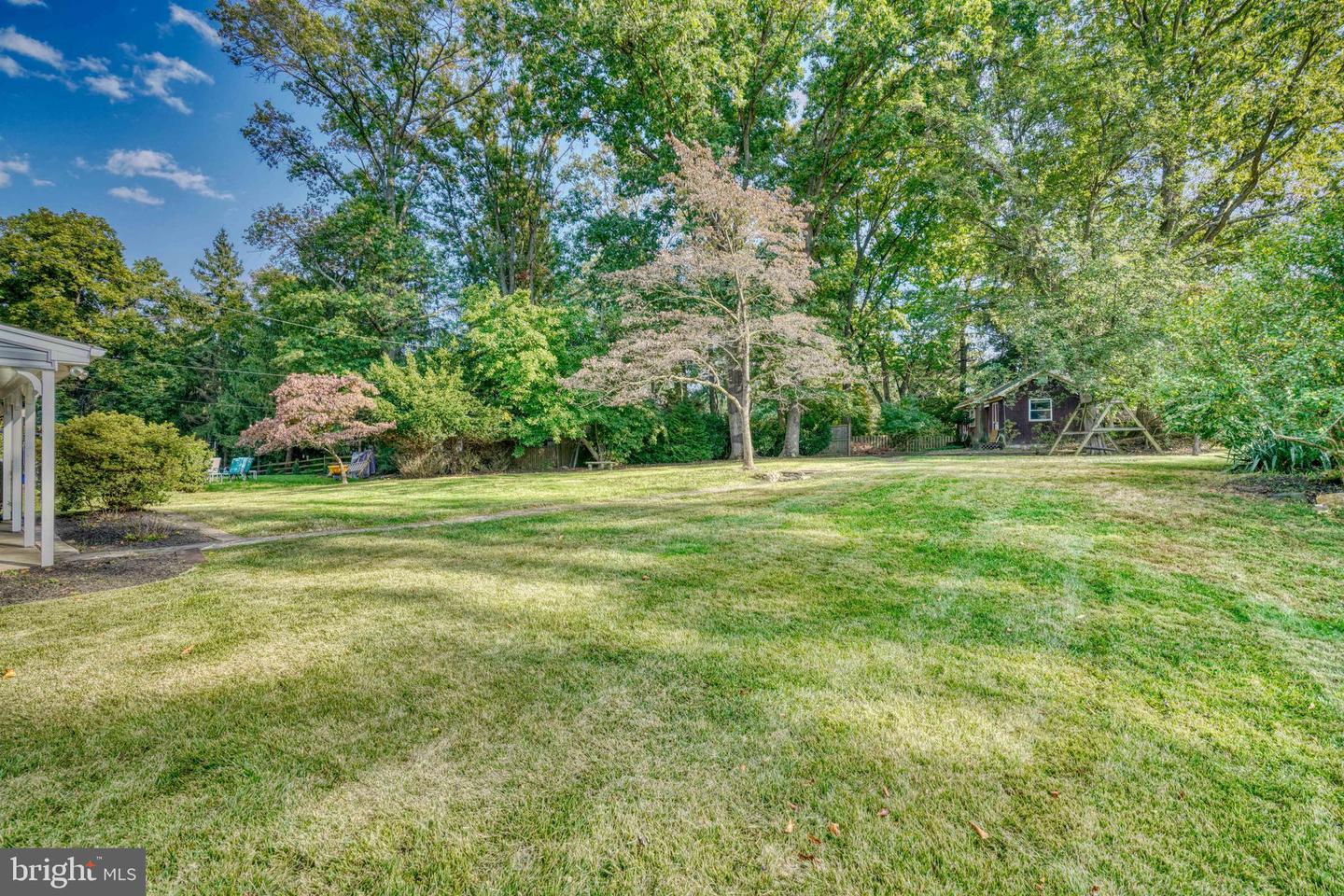 4809 Rollingtop Rd