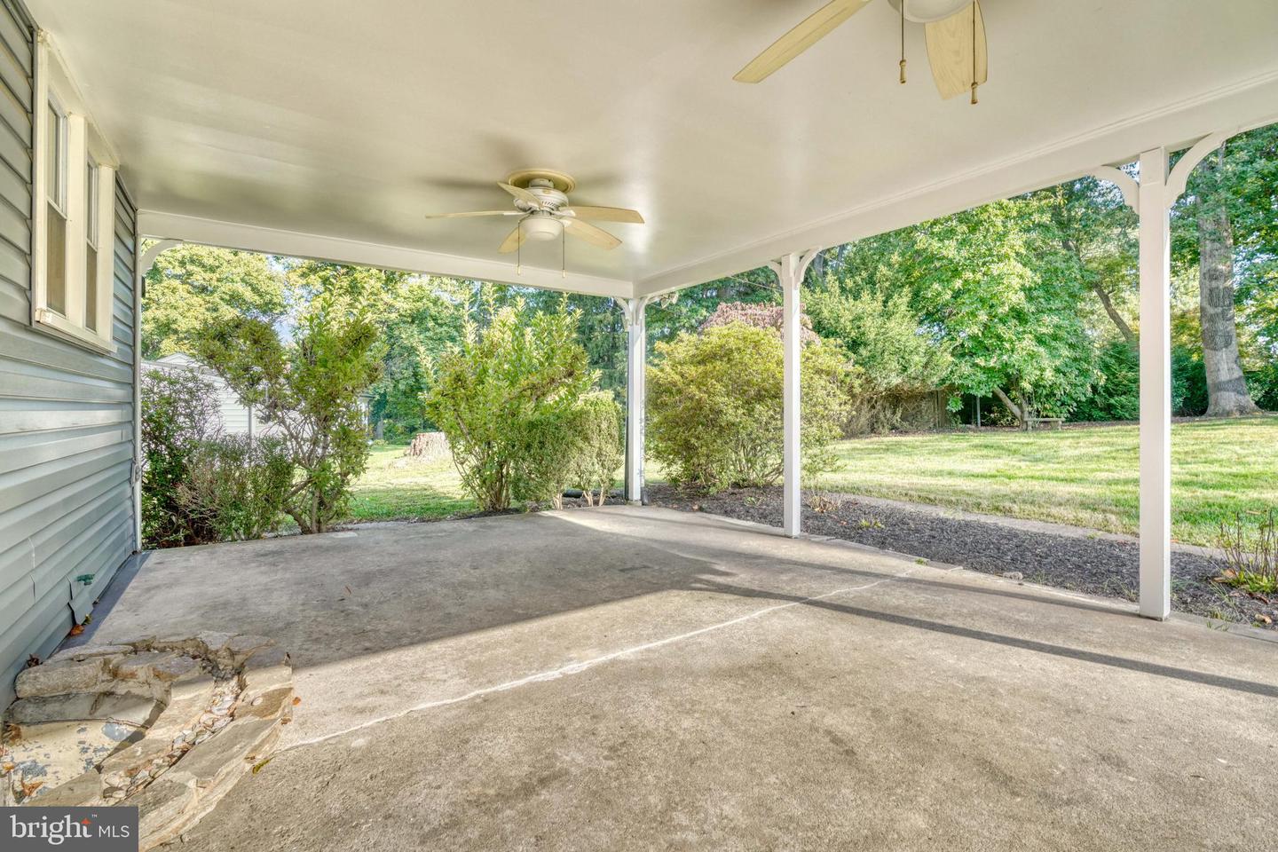 4809 Rollingtop Rd