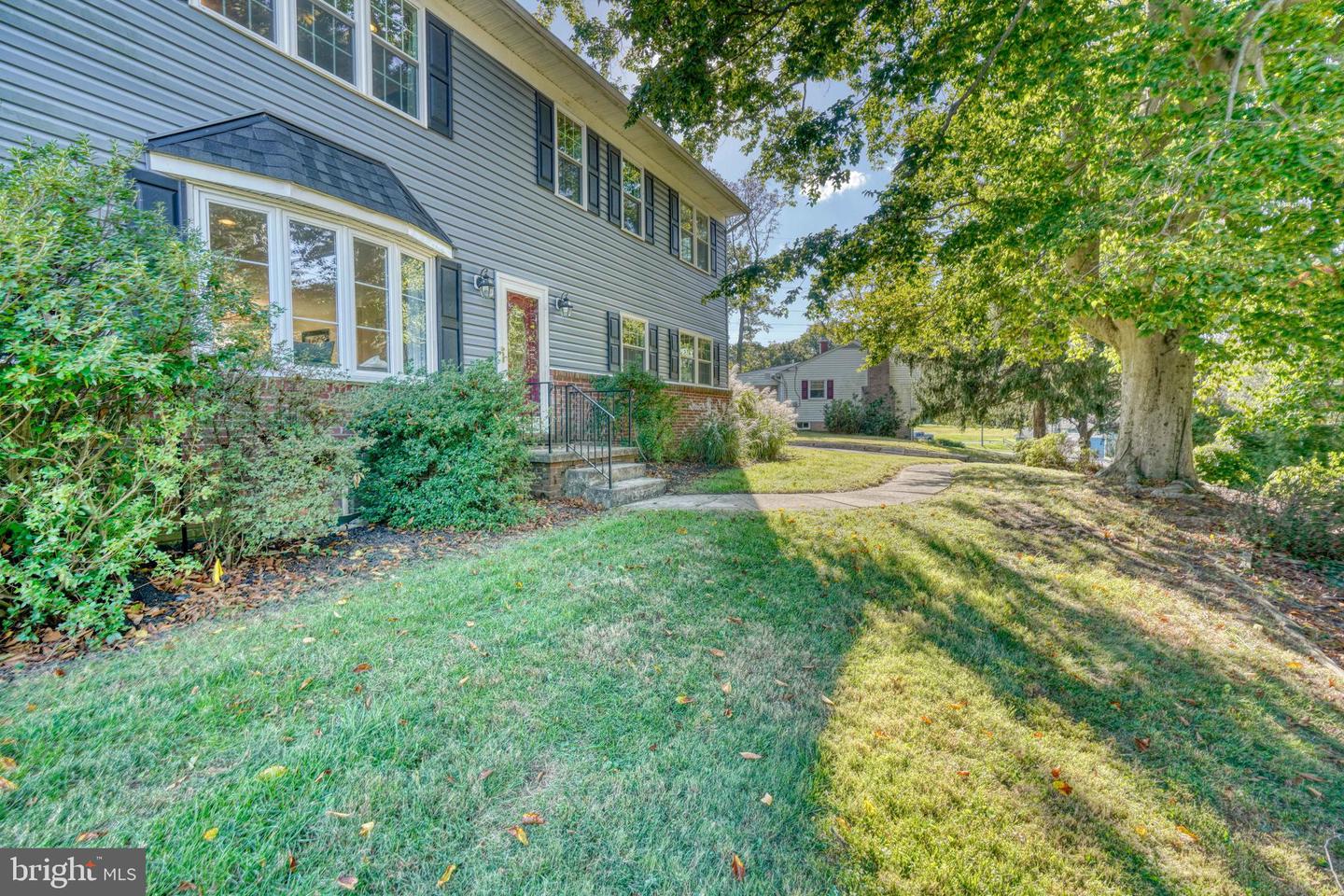 4809 Rollingtop Rd