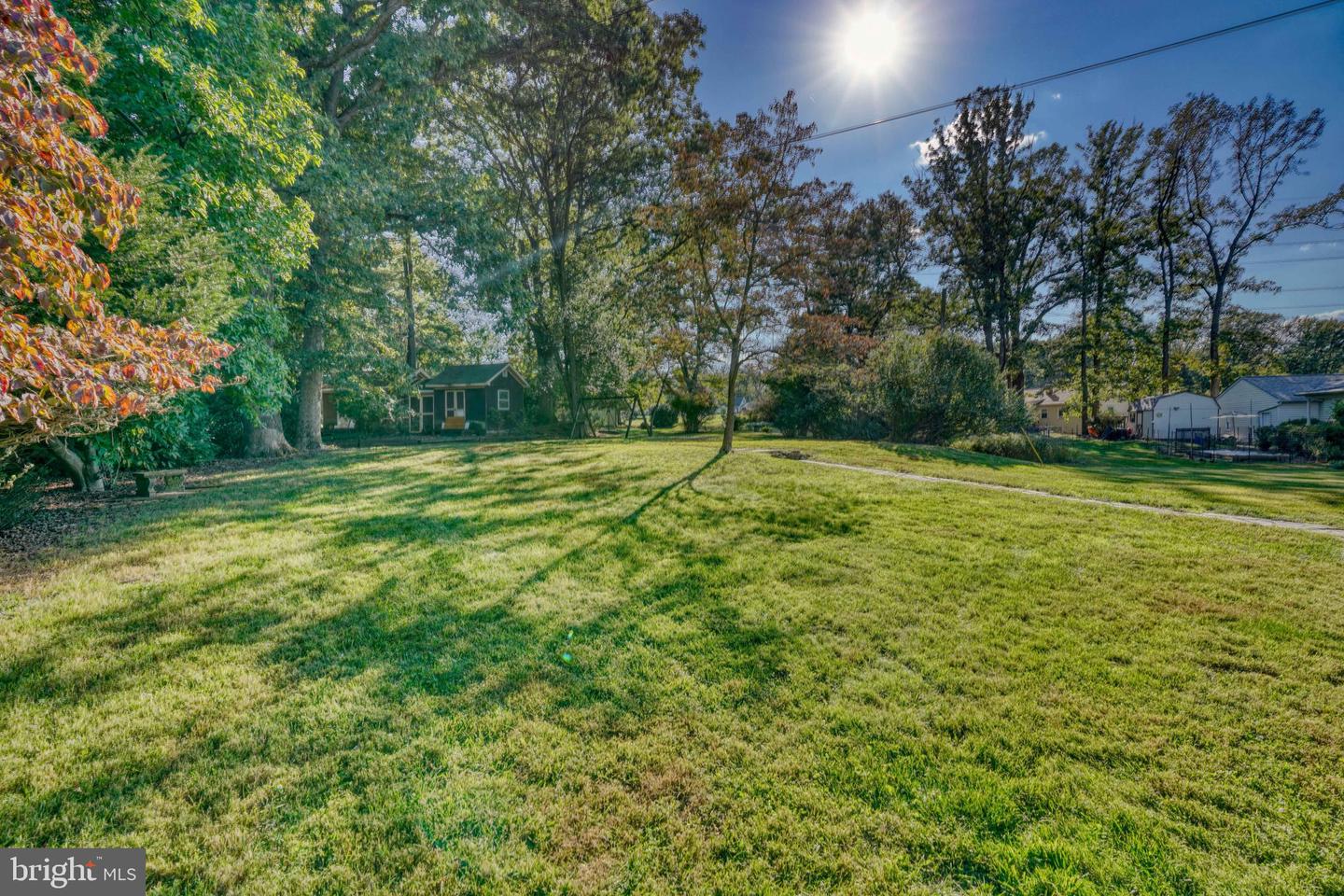 4809 Rollingtop Rd