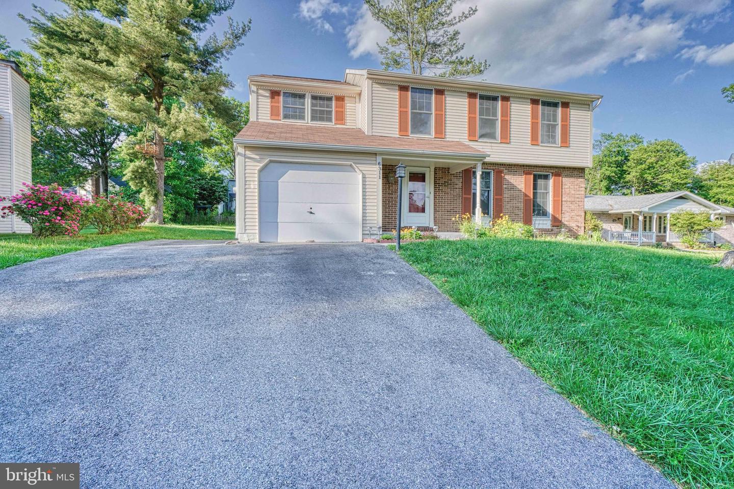 6311 Summercrest Dr