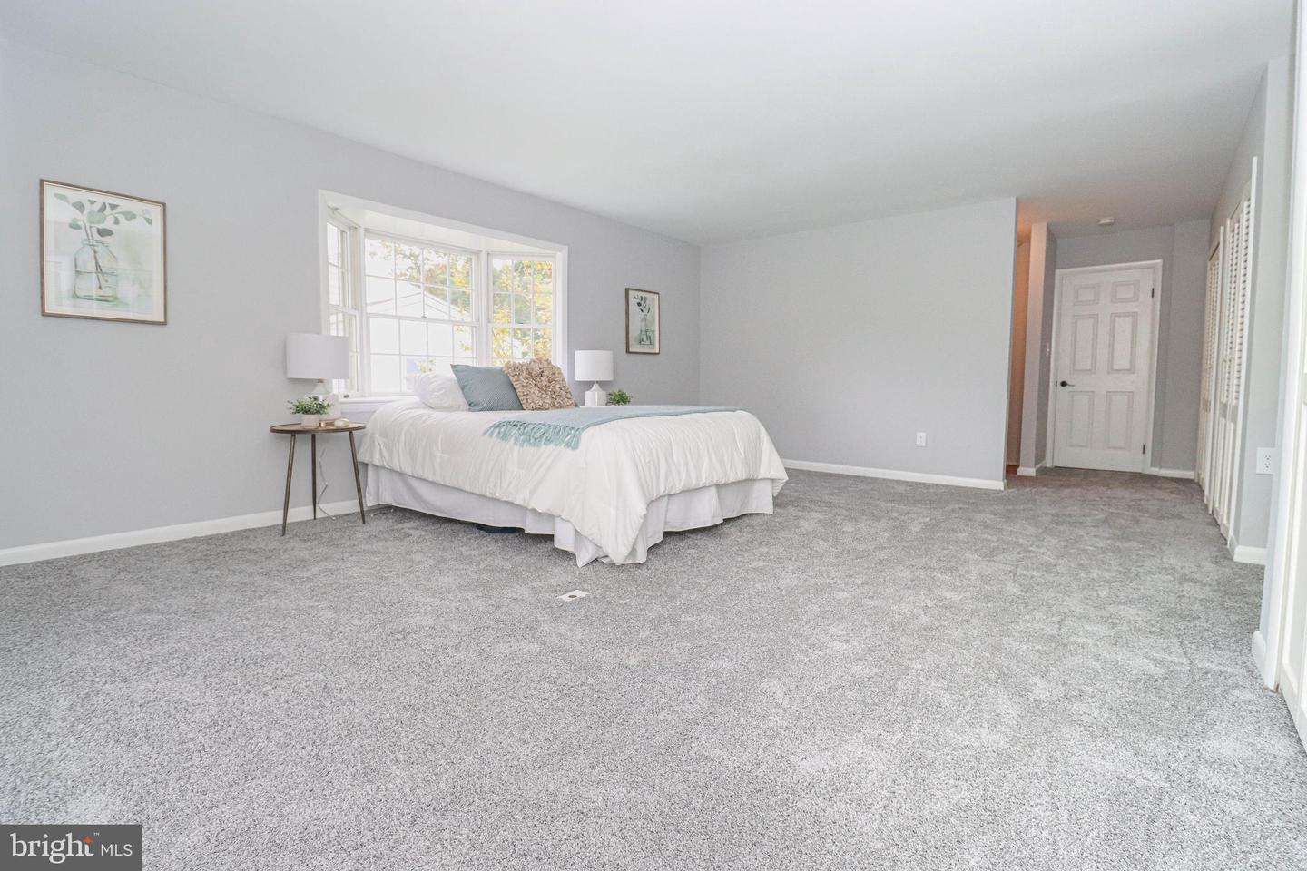 10206 Donleigh Dr