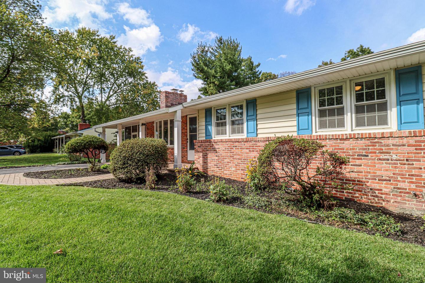 10206 Donleigh Dr