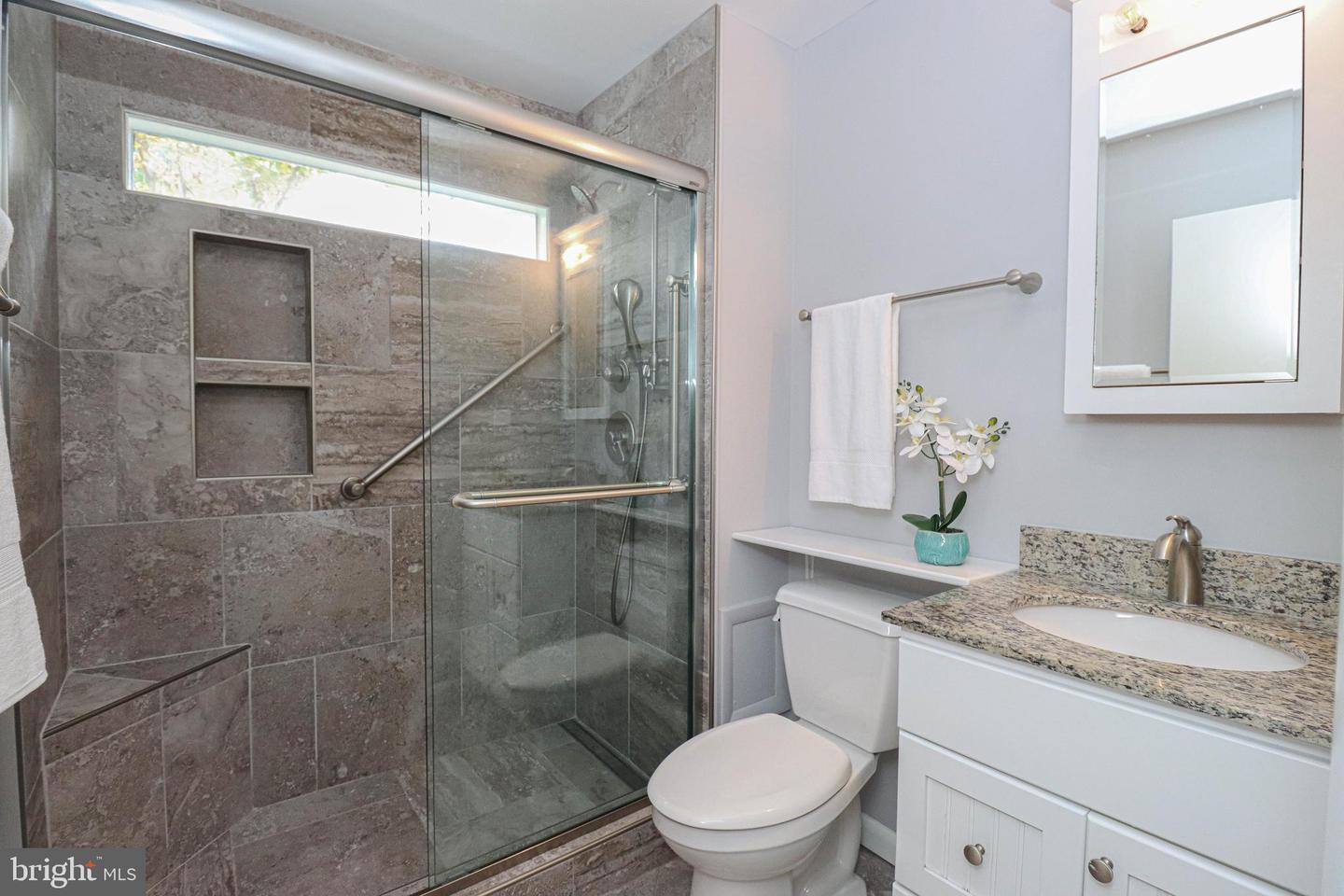 10206 Donleigh Dr
