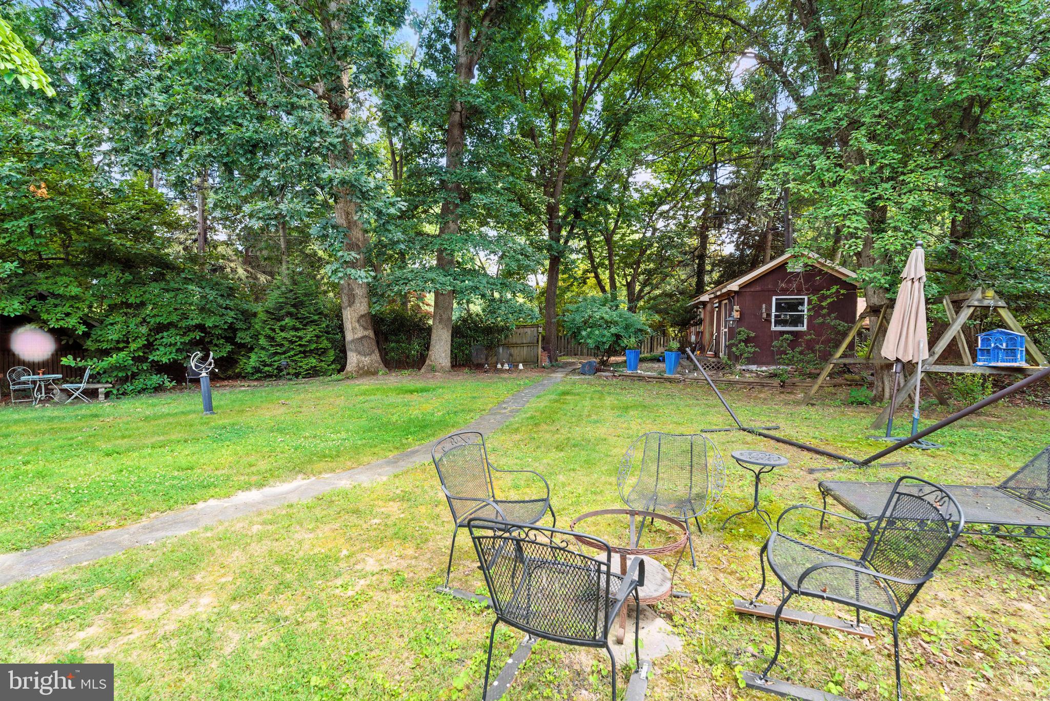 4809 Rollingtop Rd
