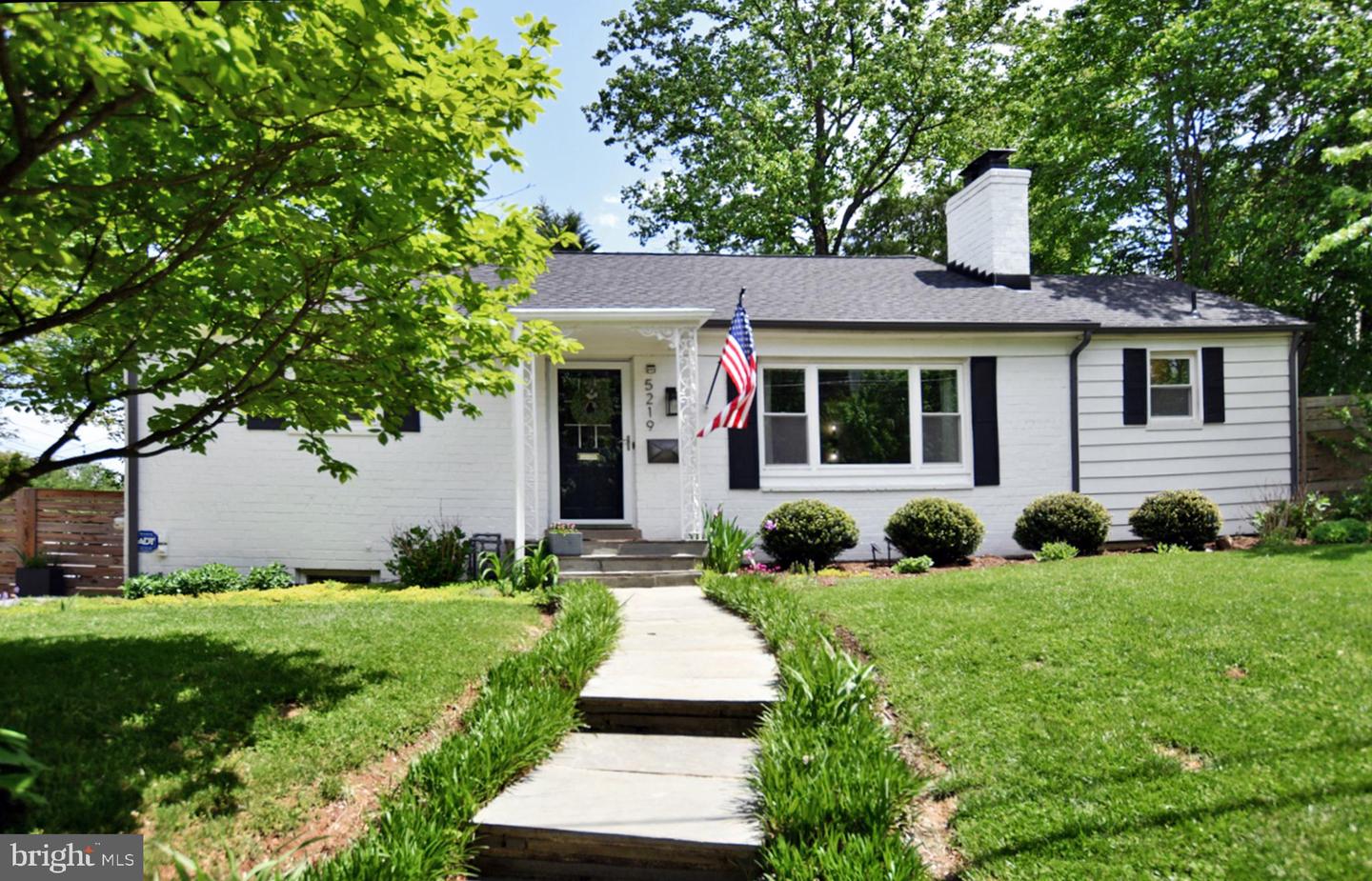 5219 Belvoir Dr