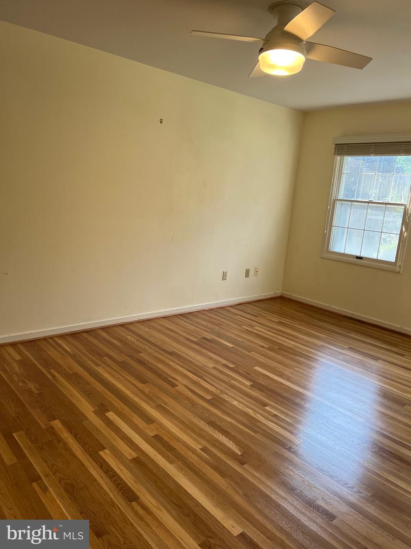 204 Pewter Ln