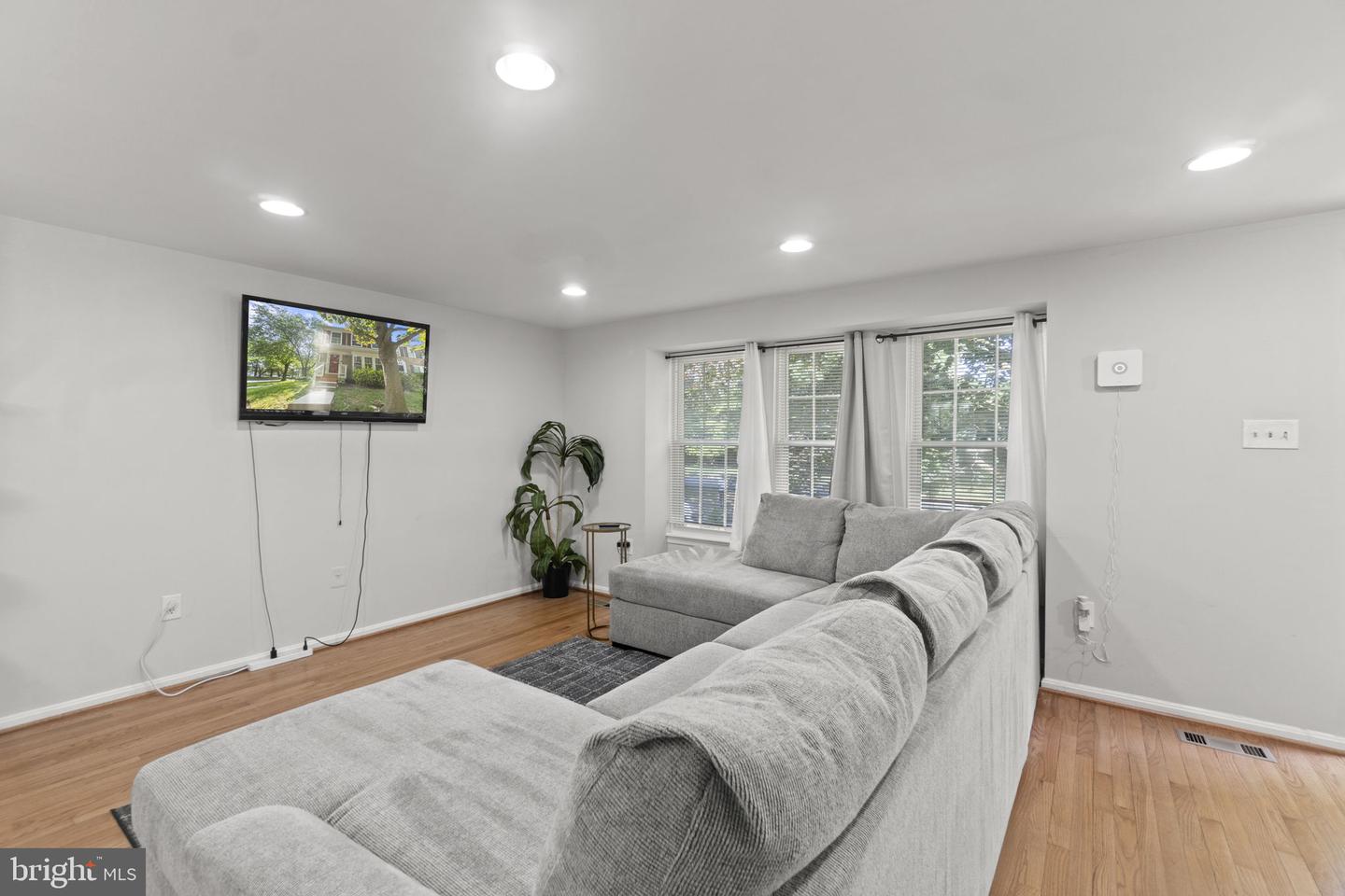 20560 Afternoon Ln