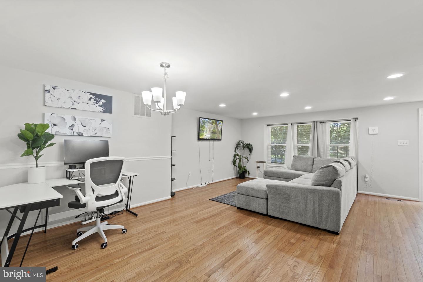 20560 Afternoon Ln