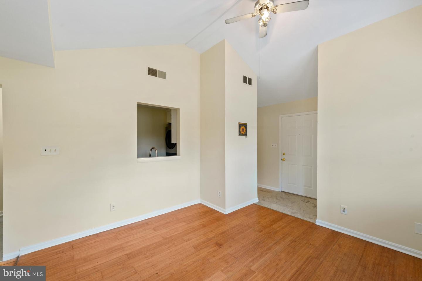 12200 Valleywood Dr