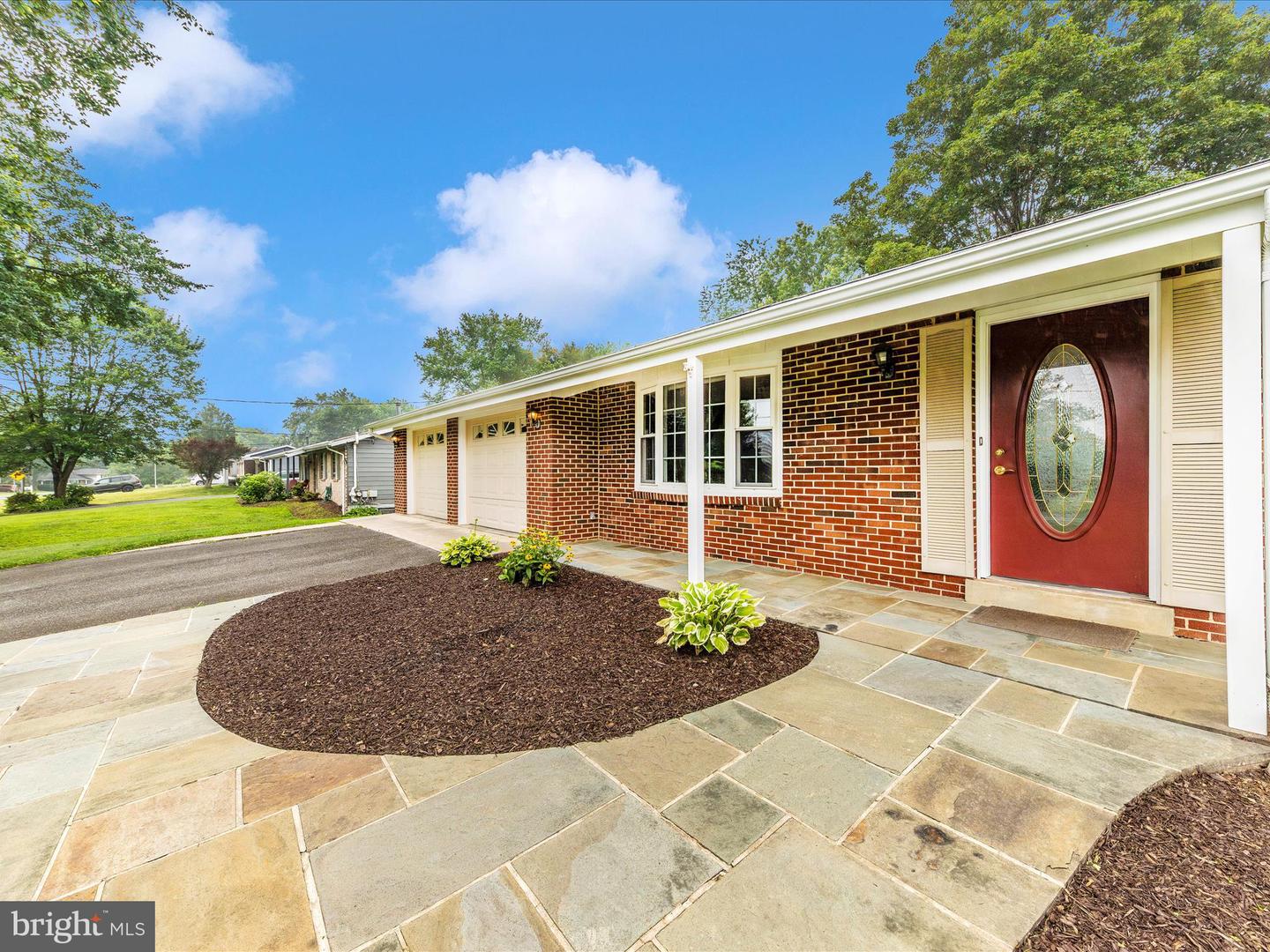 17600 Wheat Fall Dr