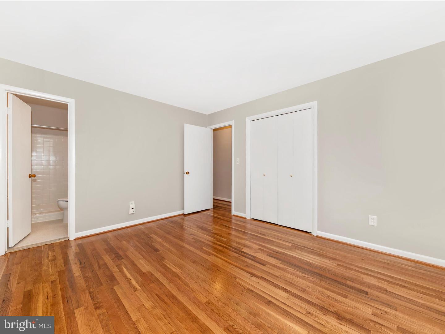 17600 Wheat Fall Dr