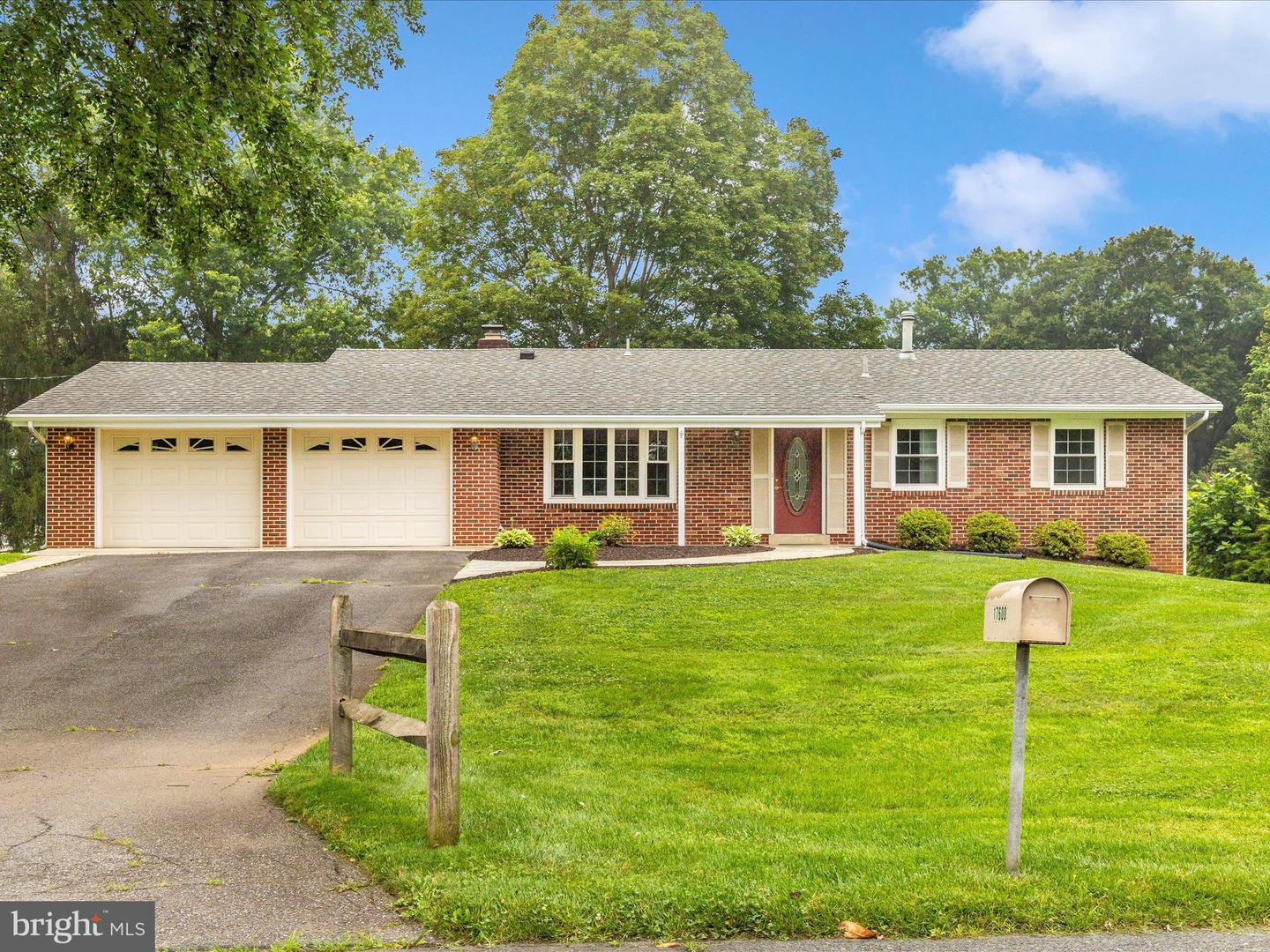 17600 Wheat Fall Dr