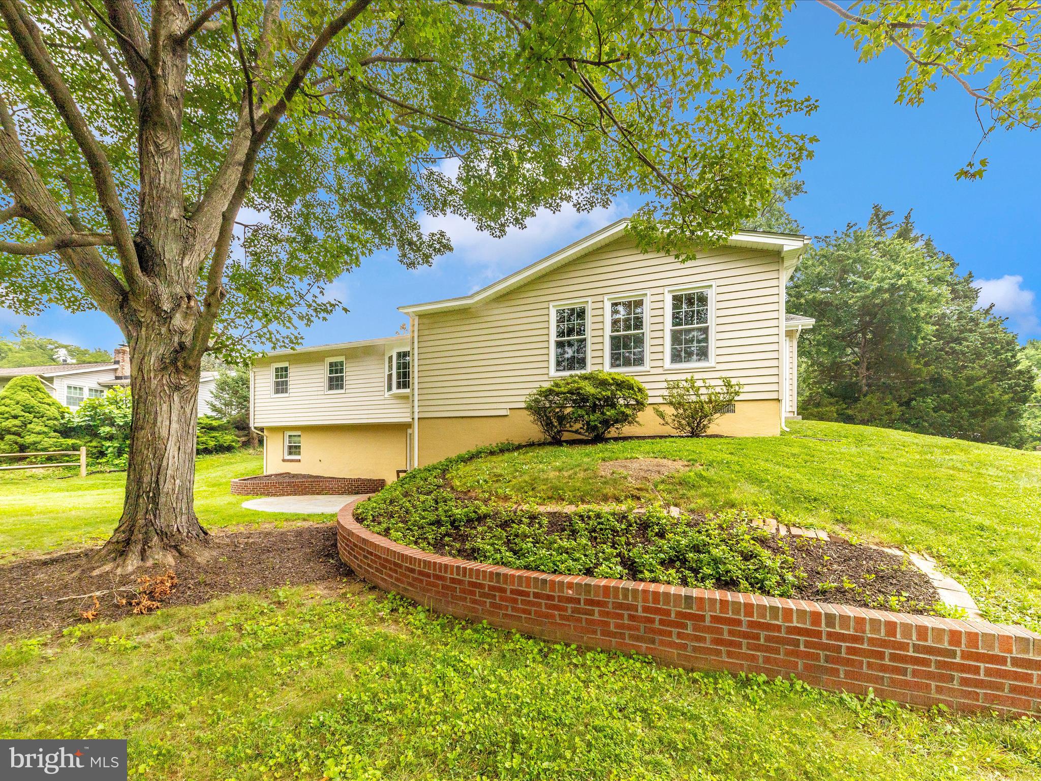 17600 Wheat Fall Dr
